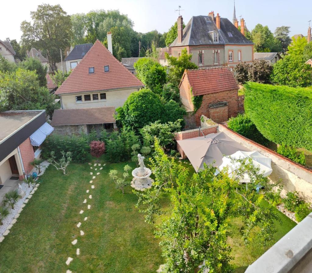 Appartement En Residence Gisors Eksteriør bilde