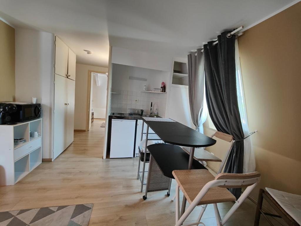 Appartement En Residence Gisors Eksteriør bilde